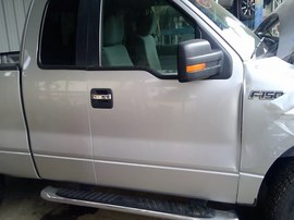 2011 FORD F-150, SILVER, XLT MODEL, EXTD CAB, 5.0L, 4WD,  F26271